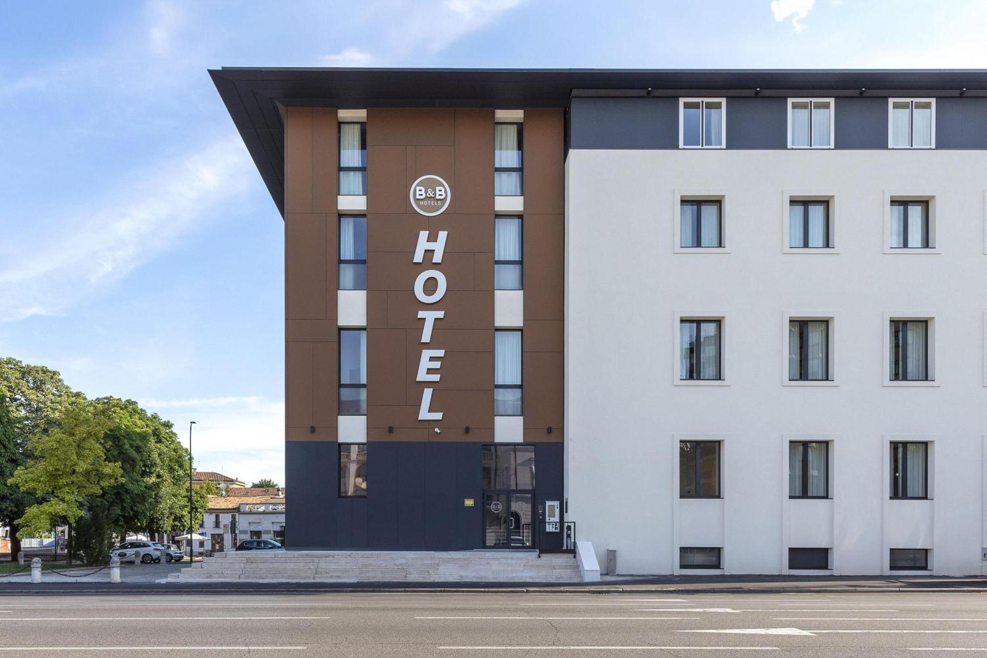 B&B Hotel ブレシア エクステリア 写真